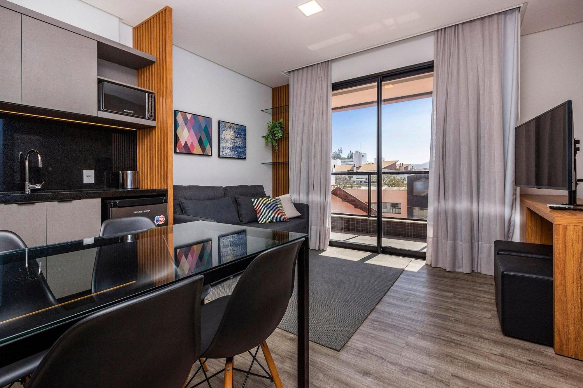 Aion Suites 205 - Lindo Apartamento Com Vista Para O Mar, A 60M Da Praia De Bombinhas, Com Piscina E Academia No Rooftop. Eksteriør bilde